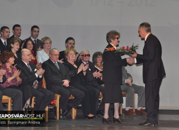 Ünnepi közgyűlés a Csikyben