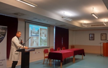 Ismerkedés a modern orvostudománnyal: középiskolások a kórházban