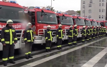 Állami kitüntetéseket vehettek át a somogyi tűzoltók