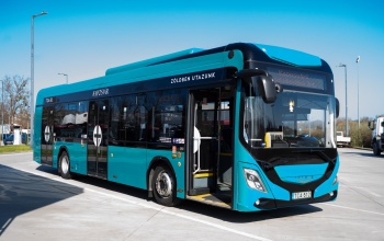 Szita: az első 15 elektromos busz már a nyár elején megérkezik Kaposvárra!