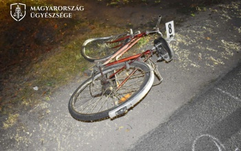 Kerékpárost gázolt, majd továbbhajtott az ittas férfi Gyékényesen