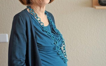 Tizenhárom gyerek után négyes ikreket vár egy 65 éves nő