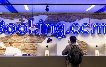 Újabb vizsgálatot indított a GVH a Booking.com ellen