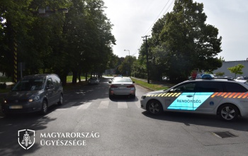 Egy 89 éves férfi gázolt halálra egy idős asszonyt a zebrán