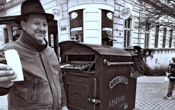 Meghalt Császár Bíró János, Kaposvár gesztenyeárusa