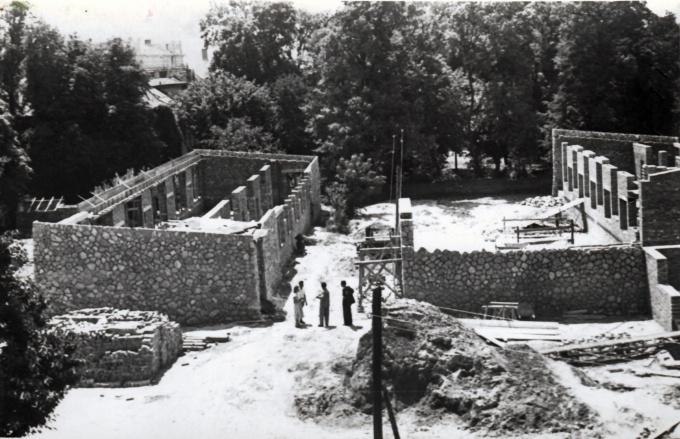 Hídavatás páncélossal (Kaposvár 1958-ban)