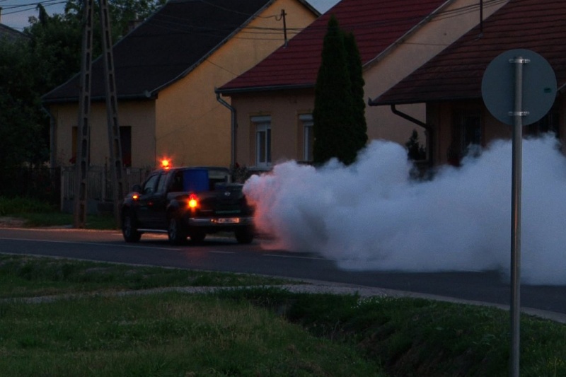 Ártalmatlan köd - évtizedek óta nem irtottak így szúnyogot Kaposváron