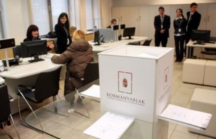 A szolgáltató közigazgatásért