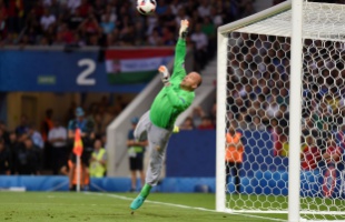 Király Gáboré a szezon legnagyobb védése