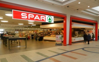 Havi bruttó 220 ezer lesz a minimum fizetés a Sparnál