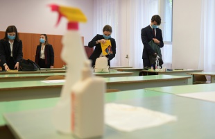 A német írásbelikkel folytatódnak az idegen nyelvi vizsgák