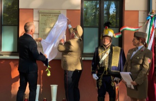 Noszlopy-emléktáblánk ötéves