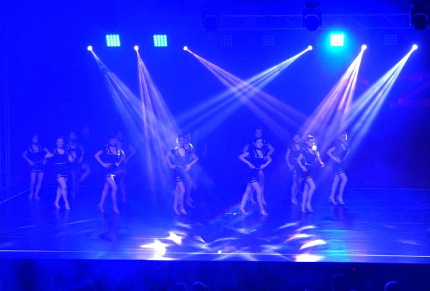 Látványsport '18 - Ametiszt Tánc SE: Stewardess girls