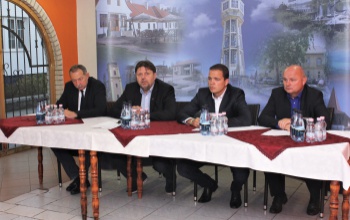 Az eddigi eredmények megvédéséről szól a Nemzeti Konzultáció
