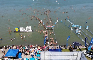 Megrendezik szombaton a Balaton-átúszást