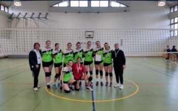 Ismét a diákolimpiai döntőben a közgazos röpis lányok
