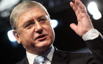 Megbuggyant a demokrácia, más lesz a vacsora