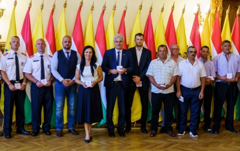 Rendkívüli helyzetekben születnek a hétköznapok hősei