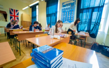 Barátságos témákat kaptak a magyarból középszinten érettségizők