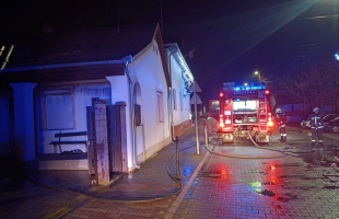 137 tűzoltó beavatkozás karácsony első napján