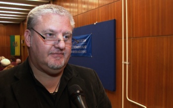 Dr. Pécsi Balázs az első tízben - még tart a szavazás