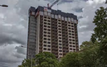Ilyen videót még biztos nem látott a pécsi magasház bontásáról