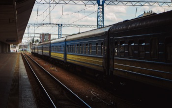 Csaknem 100 vasúti kocsi felújítása kezdődött el