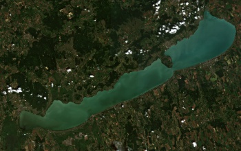 Egy pohár víz a Balatonból: mi baja lenne, ha meginná?