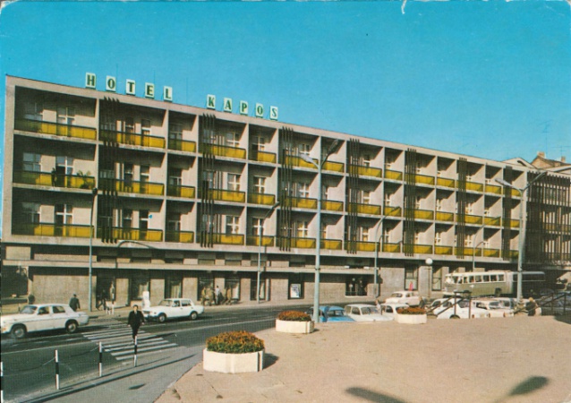 Papp Laci csodahotelünkkel ismerkedik (Kaposvár 1967-ben)