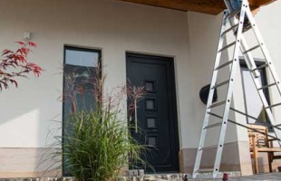 Hogyan lesz biztonságos a magasban végzett munka?