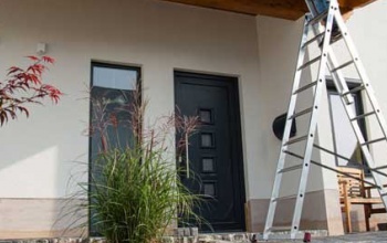 Hogyan lesz biztonságos a magasban végzett munka?