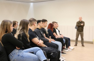 Egymástól tanulhatnak a diákok