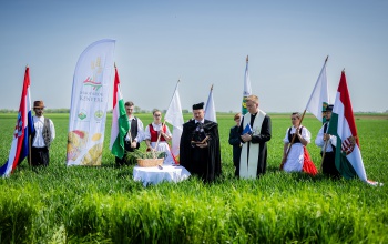 Búzaszenteléssel vette kezdetét az idei Magyarok Kenyere program