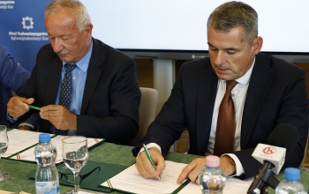 Megújította együttműködését a MATE és a PTE Kaposváron