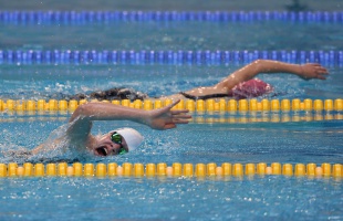 Közel 300 versenyző ugrott vízbe az áprilisi 1. MCM-Diamant úszóversenyen