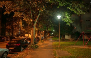 Gőzerővel zajlik a közvilágítás korszerűsítése