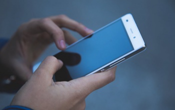 Túl gyakran cserélünk mobilt