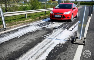 Húsz határátkelőhelyen szünetel a forgalom magyar-osztrák határon