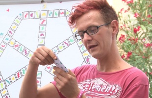 A fővárosban nyitottabbak a melegekkel szemben, mint Kaposváron