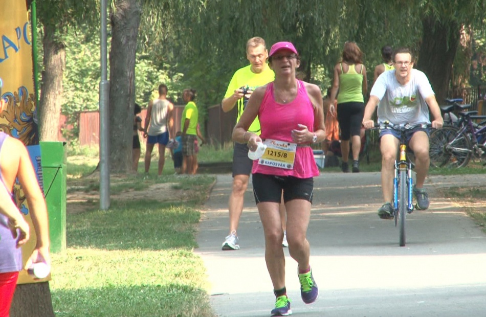 300-an indultak az első Deseda Ultramaratonon