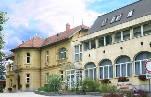 Megújul a városháza Balatonföldváron