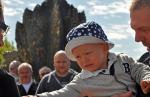 Újabb levelek hajtottak ki az Életfán