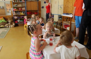 A bölcsődei dolgozókat köszöntötte Kaposvár polgármestere