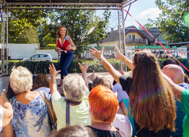 Szandi lépett fel Kaposfüreden - galéria