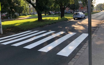 Kerékpáros és a gyalogos verekedett össze a zebránál
