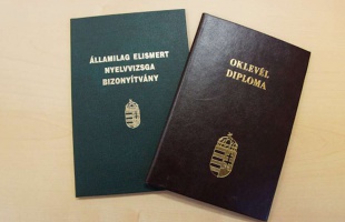 A nyelvvizsga hiánya miatt 91 ezren nem vették át a diplomájukat