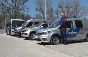 Átadták a készenléti rendőrség épületét a Cseri parkban