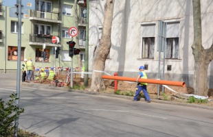 Máshol parkolhatnak a lakók az útfelújítások miatt