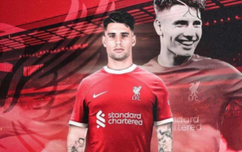 Már hivatalos: Szoboszlai felhúzta a Liverpool mezét