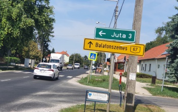 A Városházáig mentek a kaposfürediek a településre terelt forgalom miatt